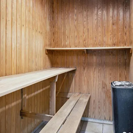 Gorgeous In With Kitchen 度假居