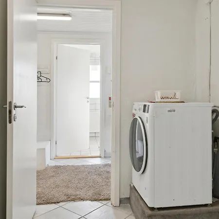 Holiday home Gorgeous In With Kitchen Otterup