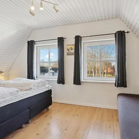 Gorgeous In With Kitchen * 奥特鲁普